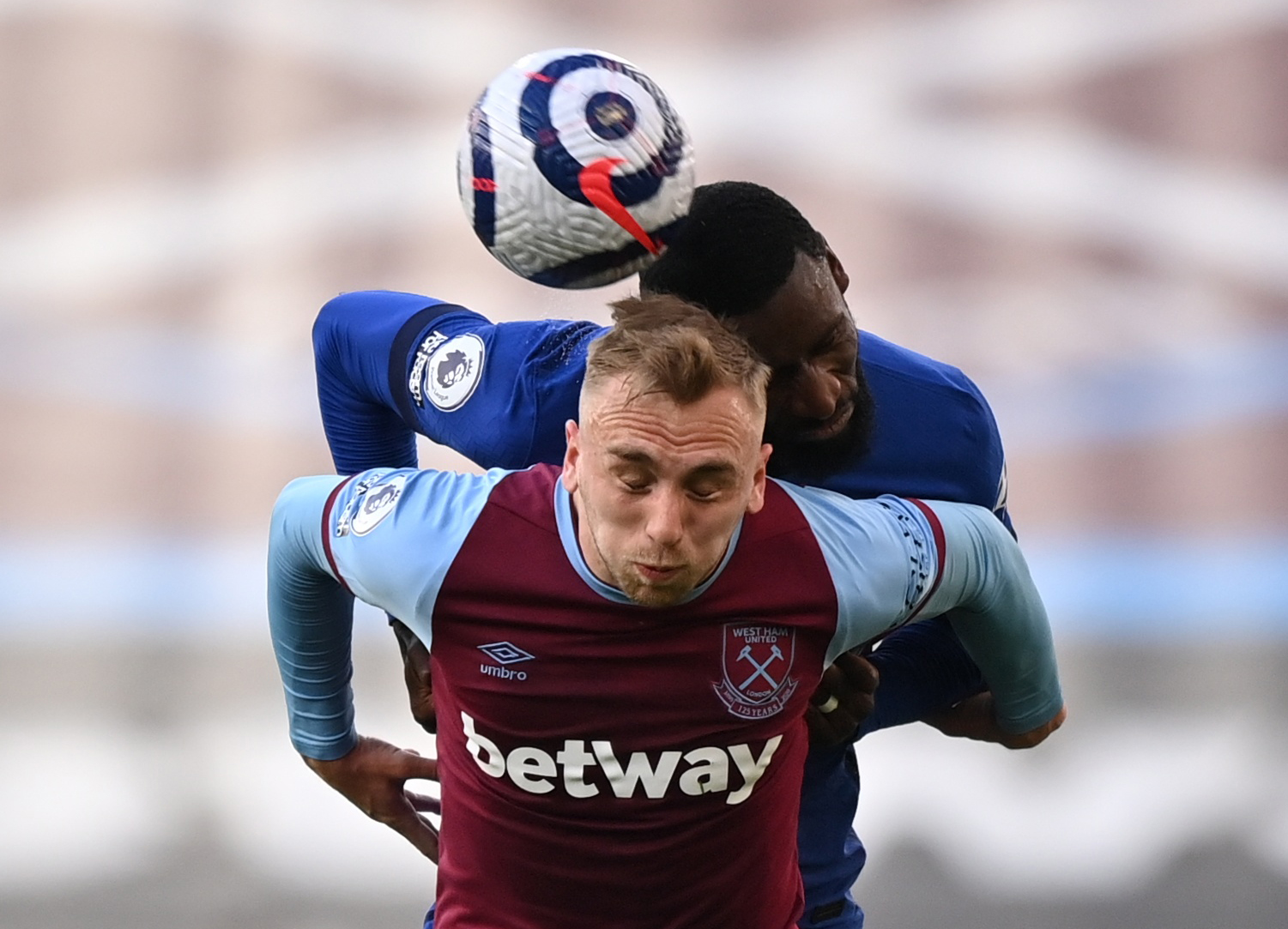 这让皮雷感 这让皮雷感