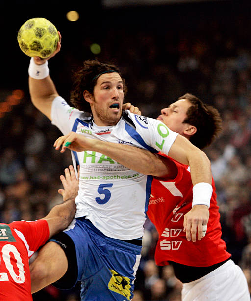 掰手腕的实 掰手腕的实